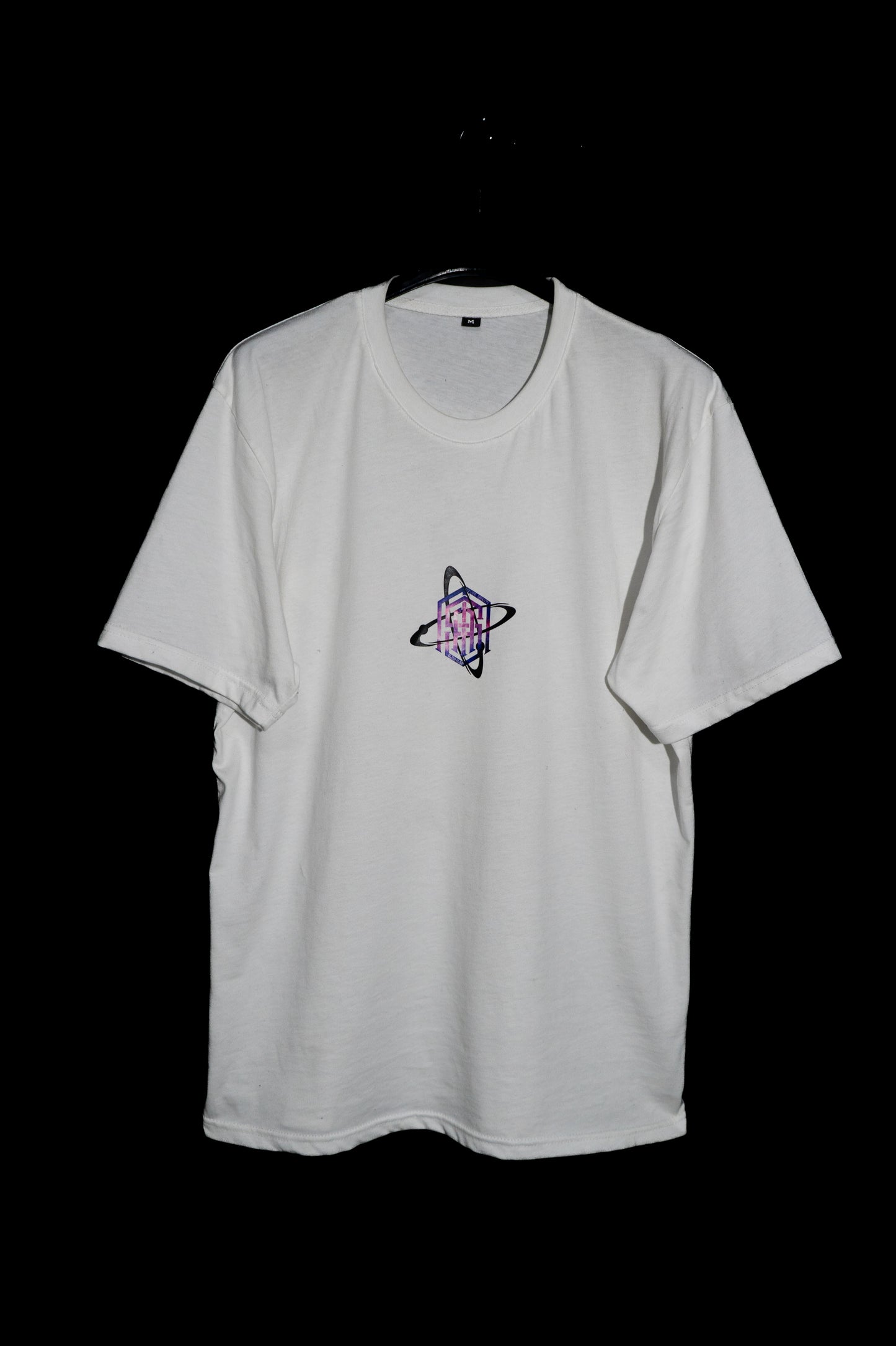 Camiseta "Orbit Core"